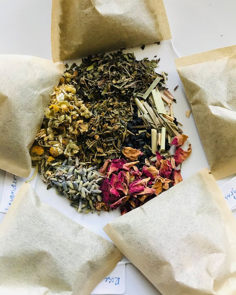 Abstract herbal wellness composition for urinary health